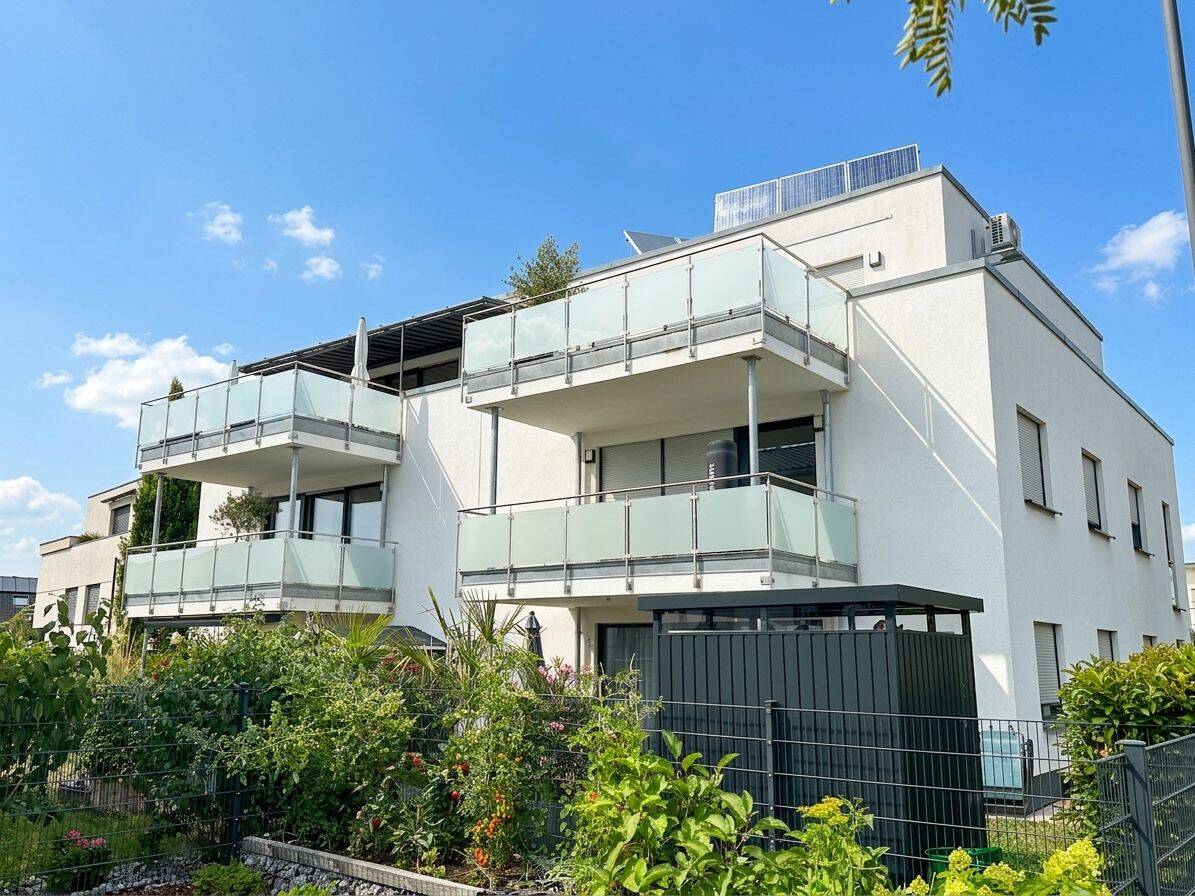 Penthouse vom Feinsten! Hier residieren Sie auf Niveau in ruhiger Lage in Bad Krozingen, 79189 Bad Krozingen