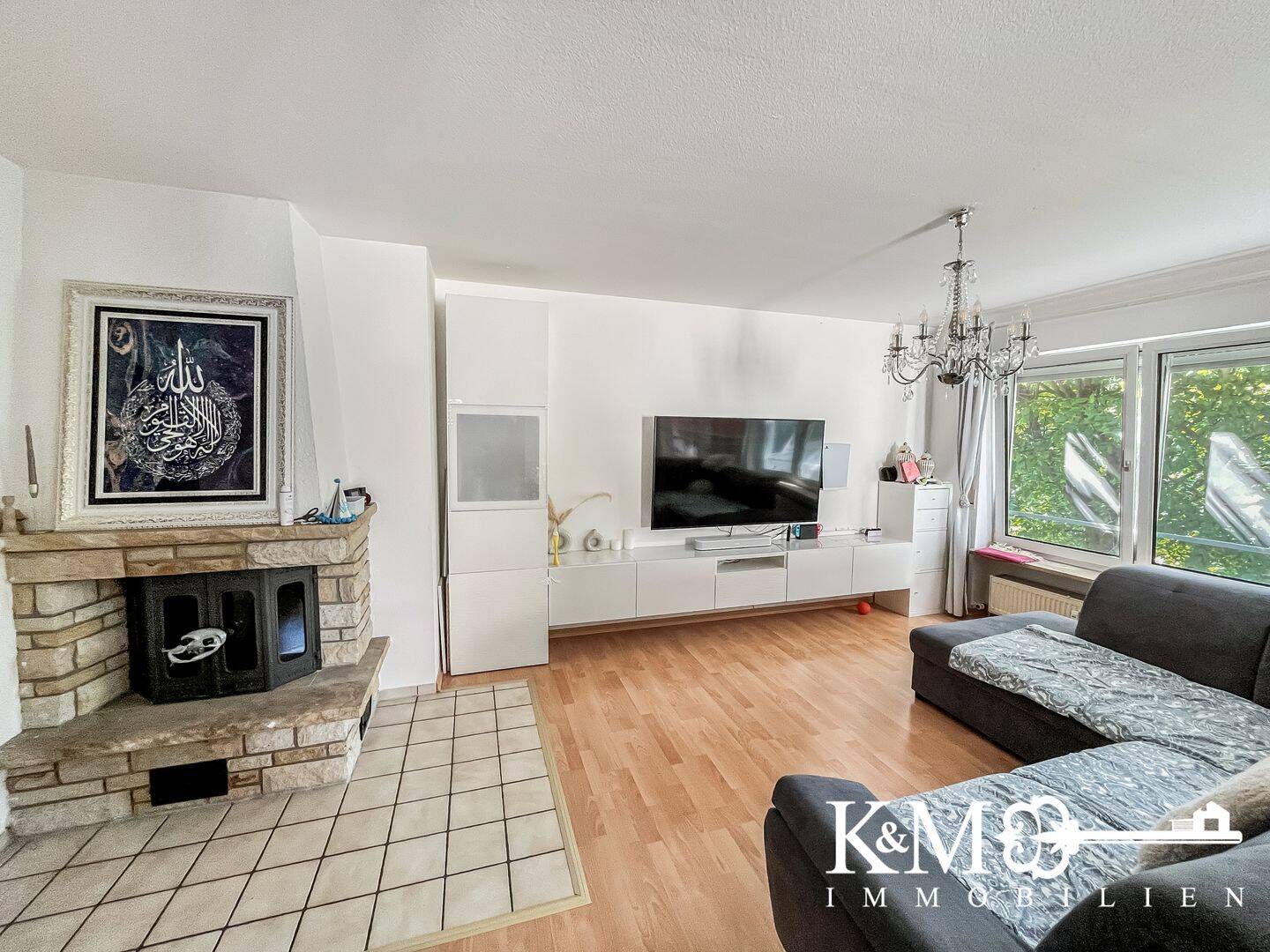 Wohnkomfort auf 82 m² – 3-Zimmer-Wohnung mit Balkon, Kamin & Stellplatz, 65830 Kriftel