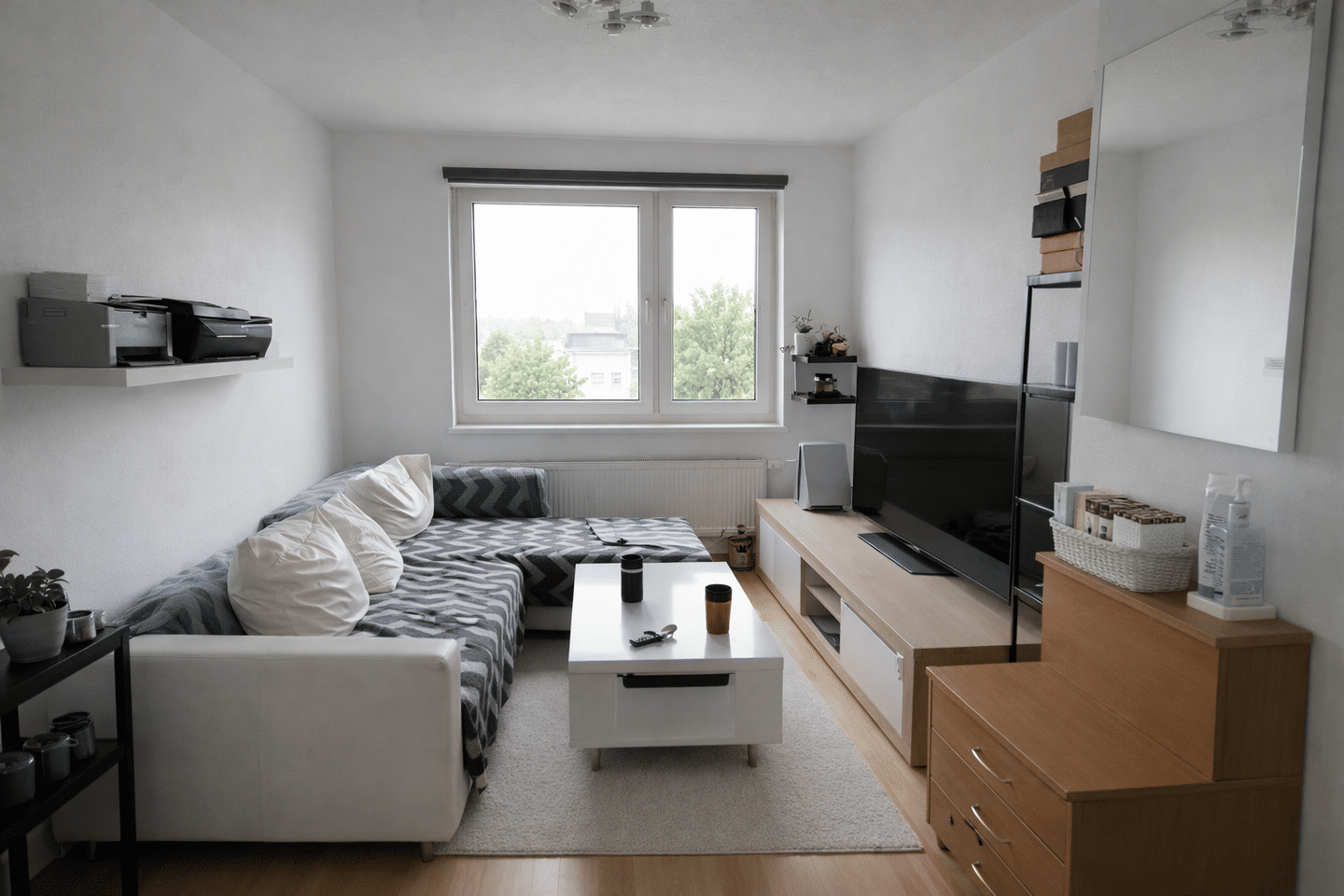 Attraktive 3-Zimmer-Wohnung mit Balkon -NUR für Investoren!, 56068 Koblenz (Altstadt Mitte Rauental Stolzenfels Süd)