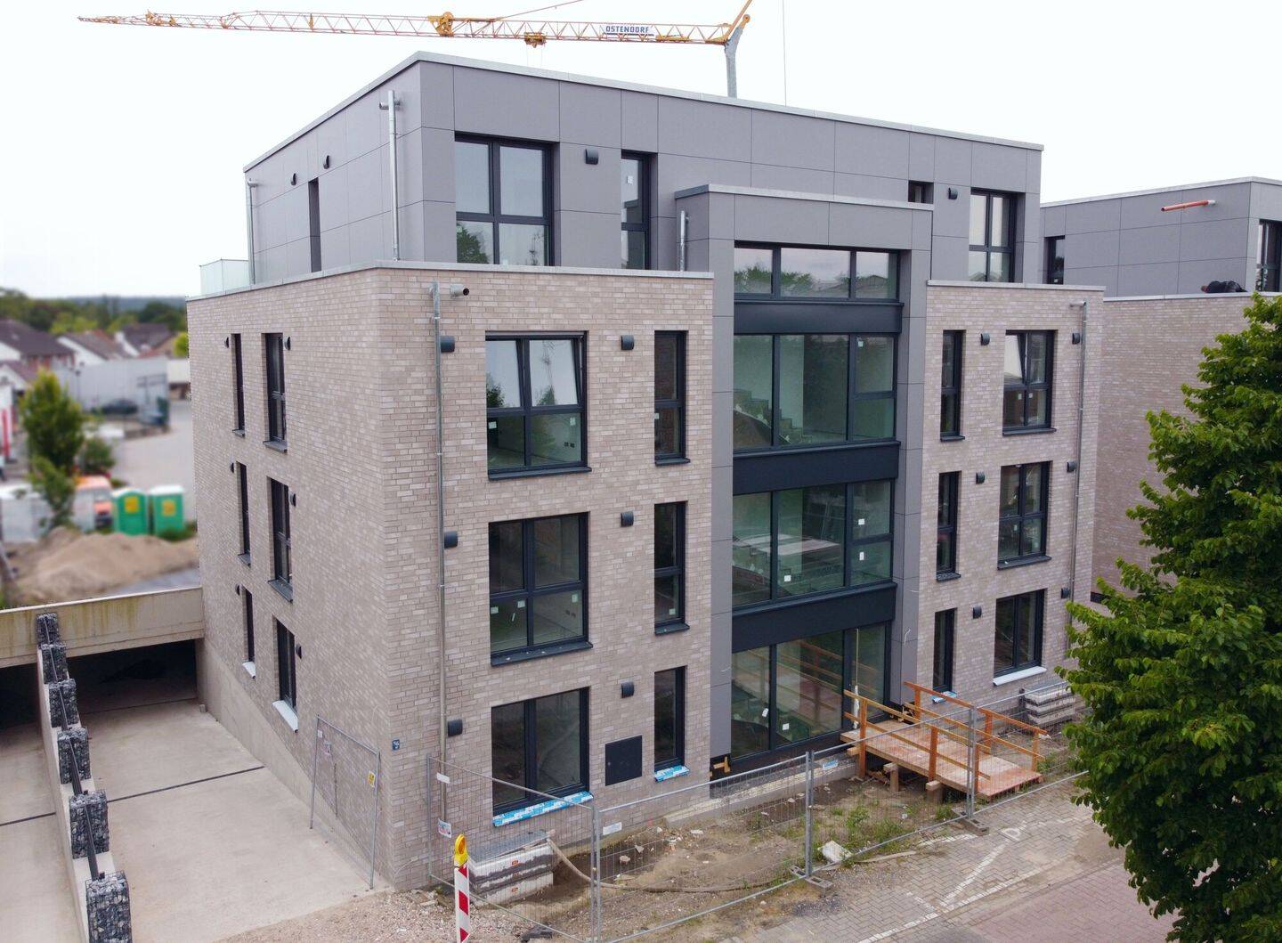 *Ein echter Hingucker* Schicke Wohnung mit Terrasse in toller Lage, 49477 Ibbenbüren