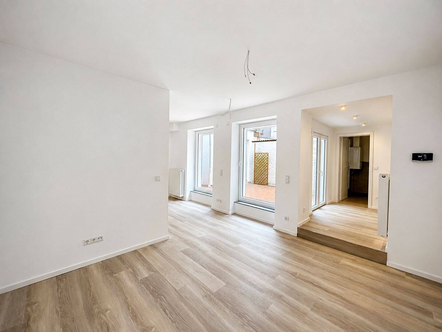 Erstbezug nach Sanierung mit Einbauküche und Terrasse – zentrale Lage in Derendorf, 40476 Düsseldorf (Derendorf Golzheim Pempelfort)