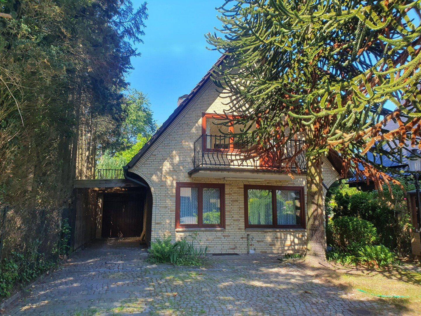 Einfamilienhaus in Hamburg Lurup von privat, 22547 Hamburg (Altona Bahrenfeld Eidelstedt Lurup)