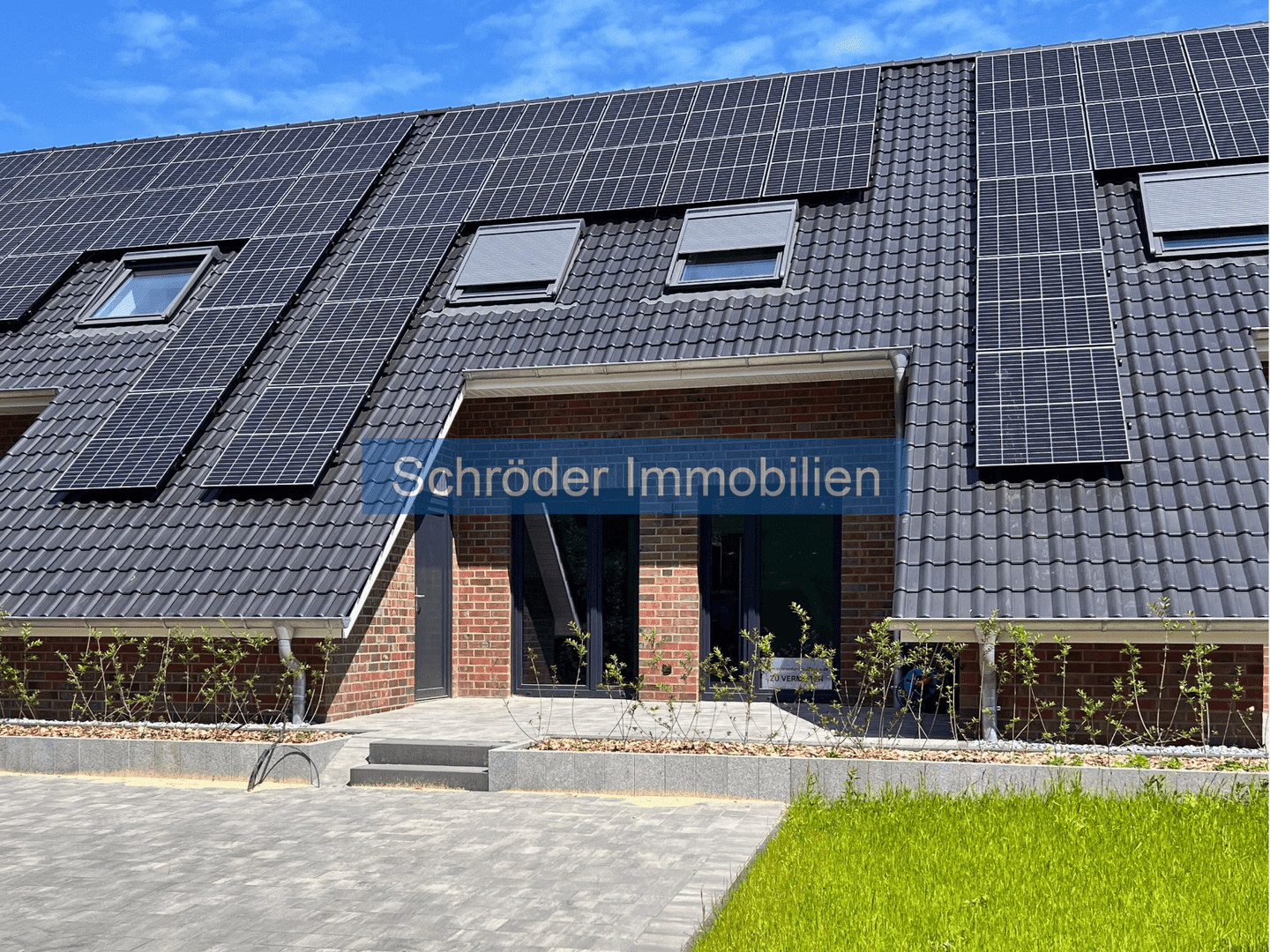 Erstbezug im modernen Reihenhaus – Modernes Design trifft auf cleveres Raumkonzept, 27449 Kutenholz