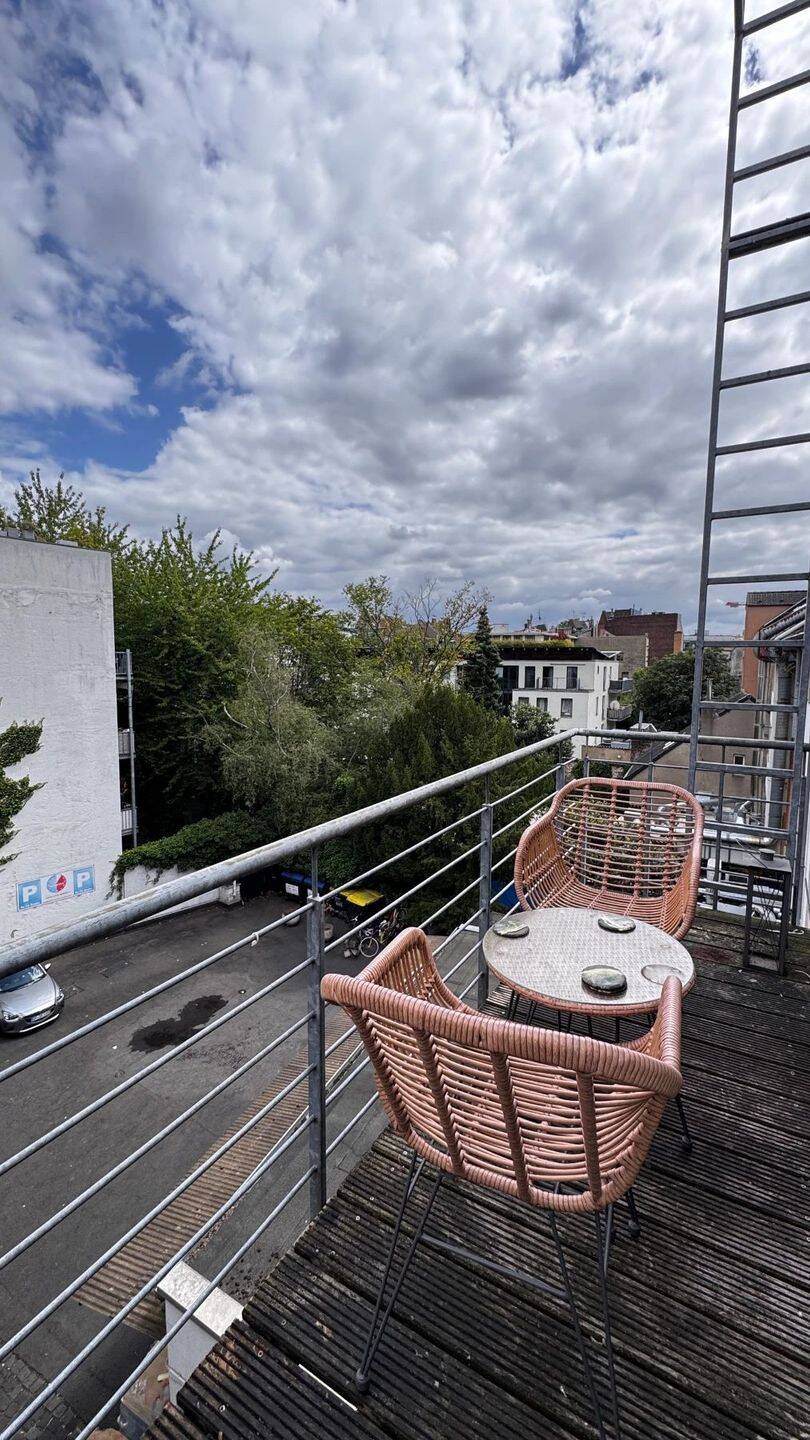 Helles 1-Zimmer-Apartment mit Balkon, 50668 Köln (Innenstadt-Nord Altstadt-Nord Neustadt-Nord)