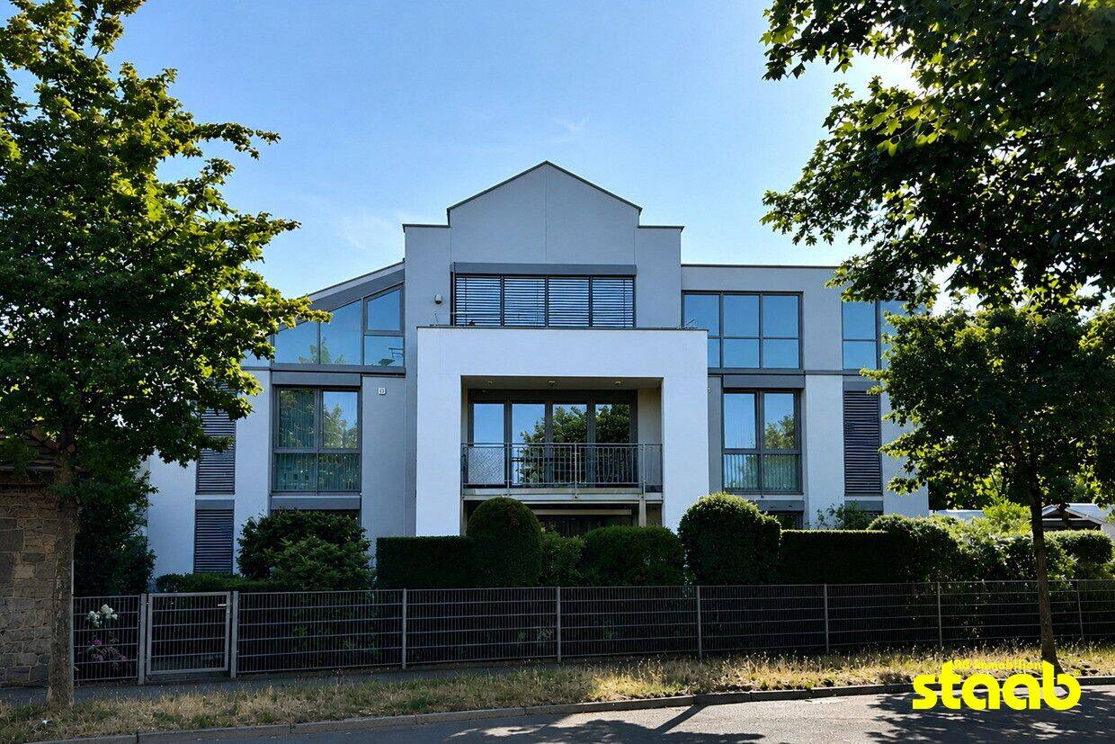 Wohnen wie im Loft – helle Traum-Studiowohnung mit Galerie und Sternenbad, 63741 Aschaffenburg (Damm Innenstadt Leider Nilkheim Strietwald)