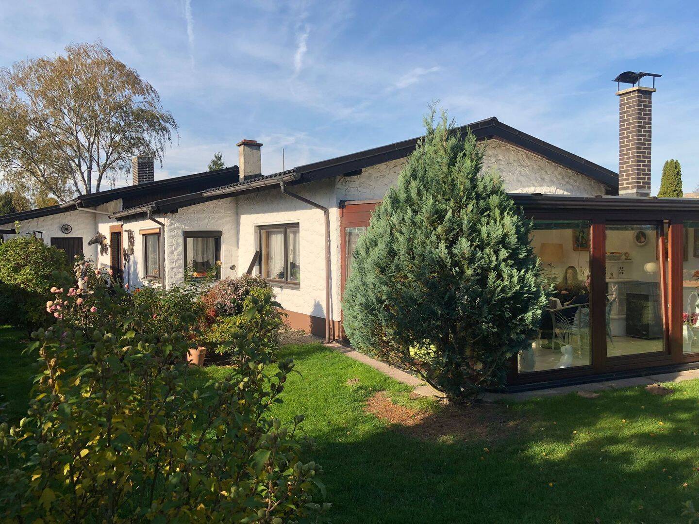 Schöner Bungalow mit Wintergarten und Garage, 13469 Berlin (Reinickendorf)
