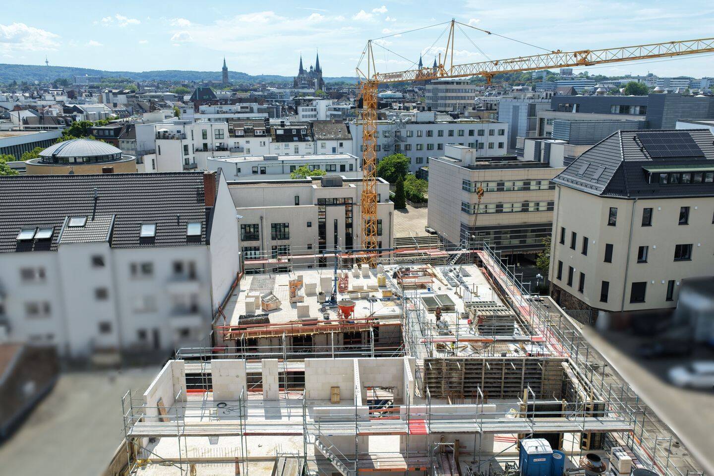 DomQuartier Aachen: Barrierefreies Wohnen im Erdgeschoss mit Terrasse