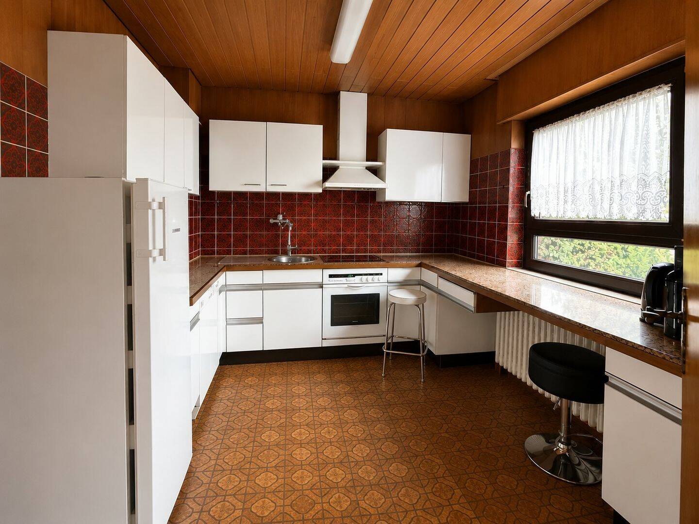 Charmanter Bungalow mit lichtdurchflutetem Keller und viel Raum zur individuellen Entfaltung., 68809 Neulußheim