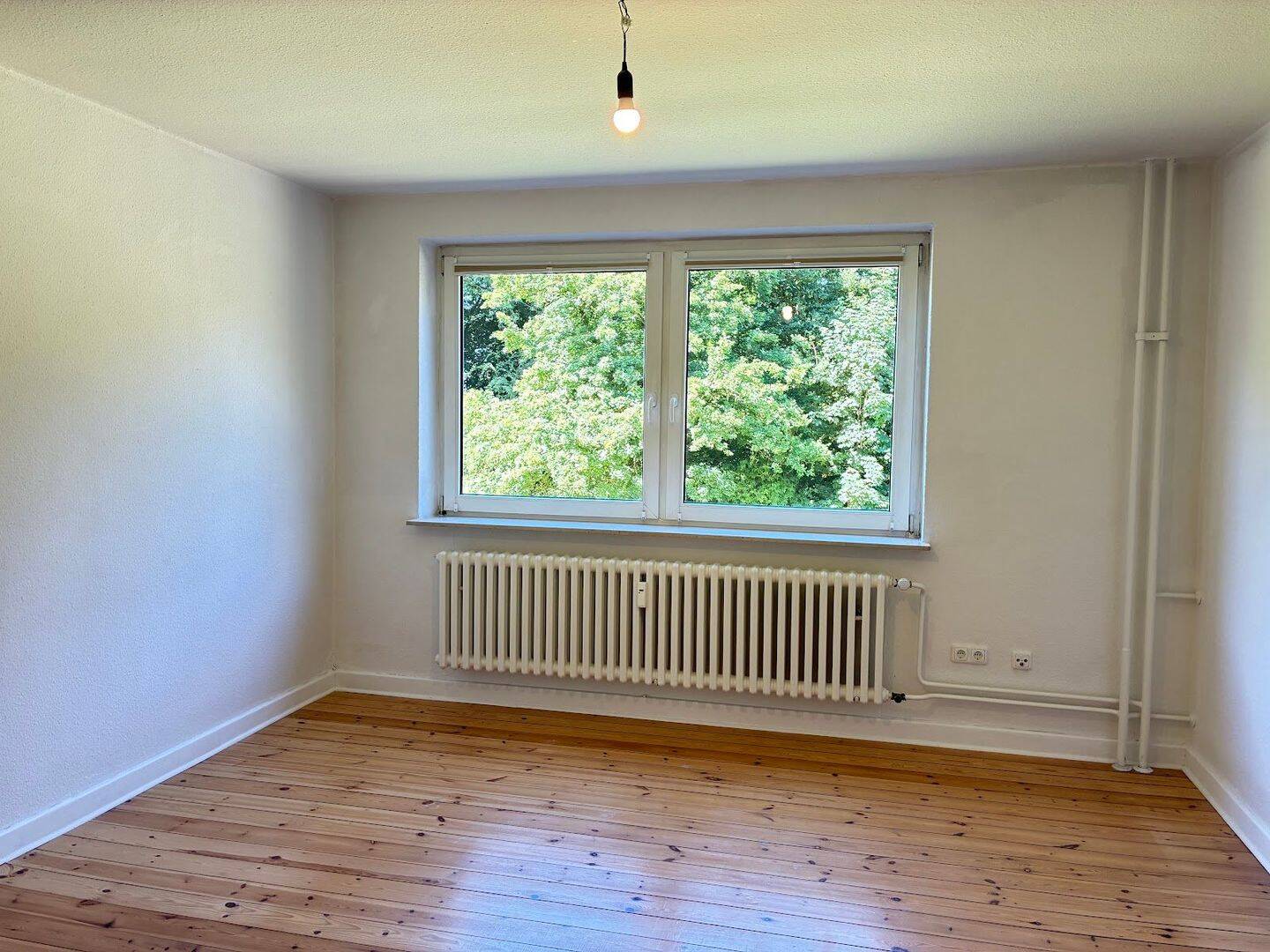 3-Raumwohnung im Erdgeschoss ab sofort verfügbar, 24149 Kiel (Neumühlen-Dietrichsdorf)