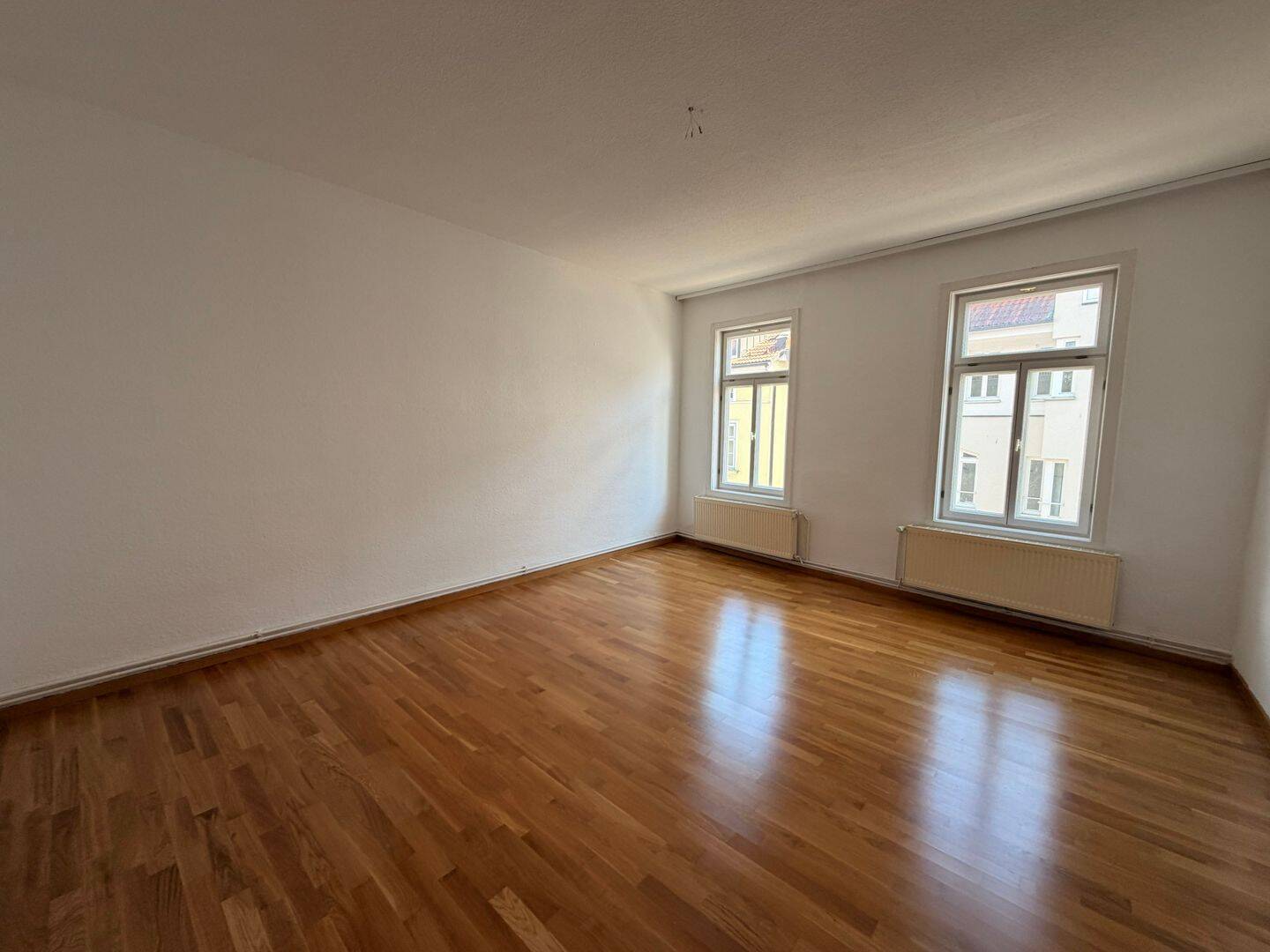 Sanierte 4-Raum-Wohnung Erfurt Zentrum direkt vom Eigentümer, 99084 Erfurt (Altstadt Brühlervorstadt Löbervorstadt)