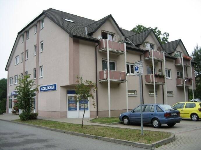 2Raum WE mit Balkon, offener Küche und Stellplatz im Hof, 9114 Chemnitz (Borna-Heinersdorf Ebersdorf Furth Glösa-Draisdorf Schloßchemnitz)