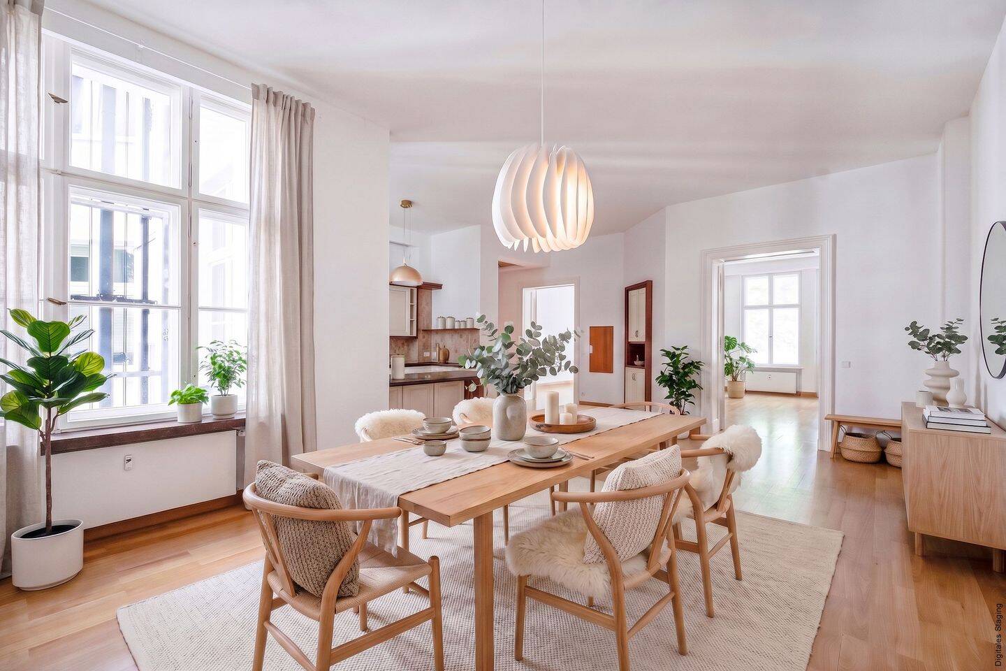 Großzügige Altbauwohnung zwischen Viktoria-Luise-Platz und Prager Platz, 10777 Berlin (Charlottenburg-Wilmersdorf Schöneberg Wilmersdorf)