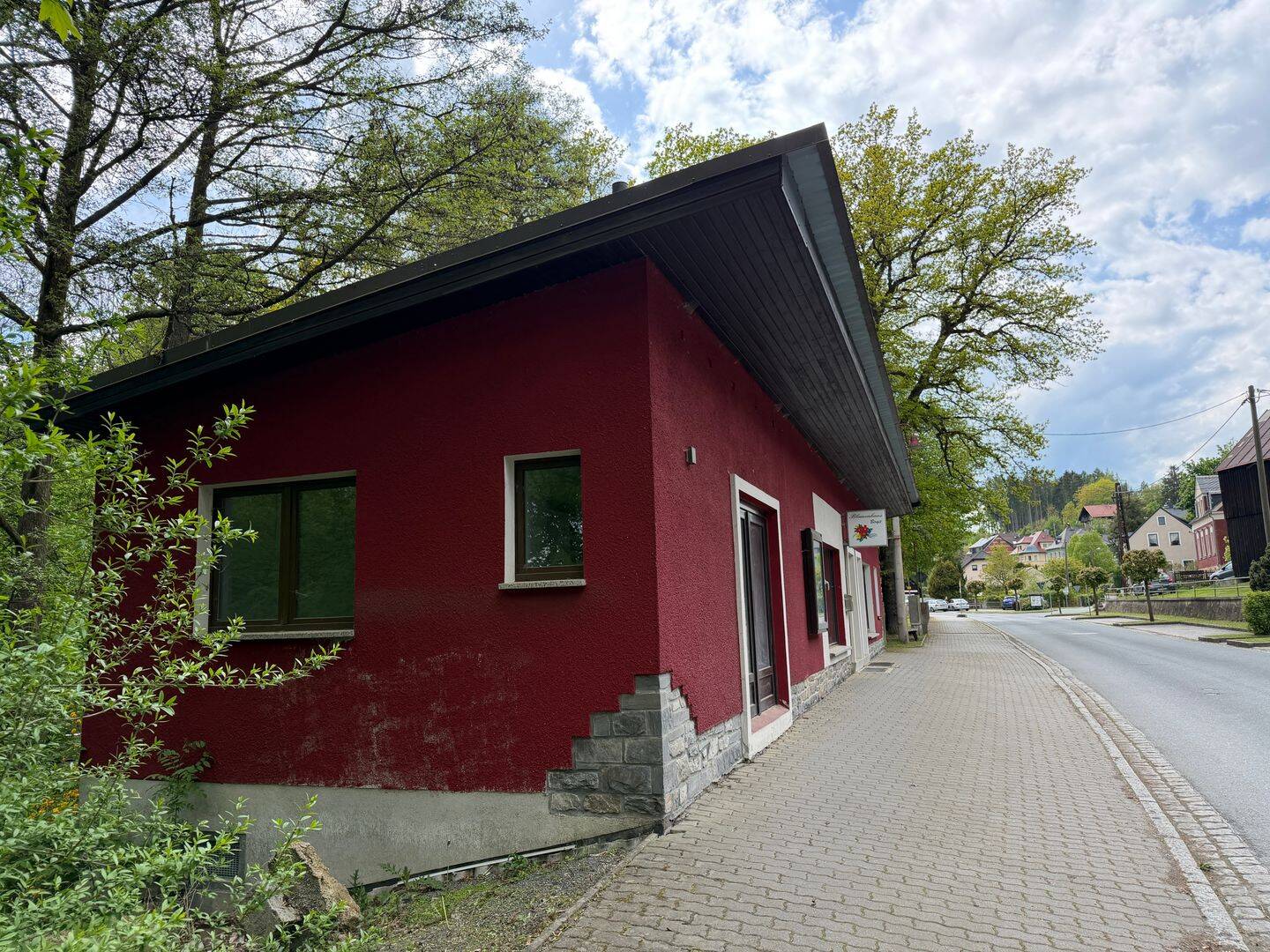 Raum für Ihre Ideen – Geschäft, Vermietung oder Ferienwohnung, 8648 Bad Brambach