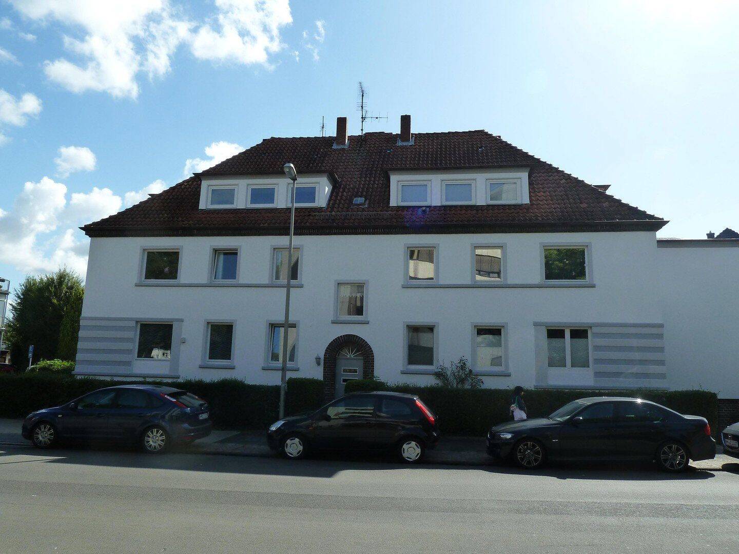 Sonnige 4-Zi.-Whg. mit Terrasse + Balkon in bester zentraler Lage