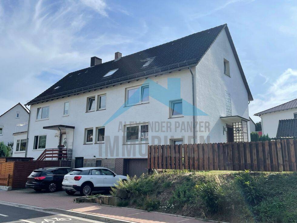 Modernisierte und gemütliche 2 ZKB-Dachgeschoss-Wohnung in Fuldatal-Simmershausen!, 34233 Fuldatal (Wolfsanger/Hasenhecke)