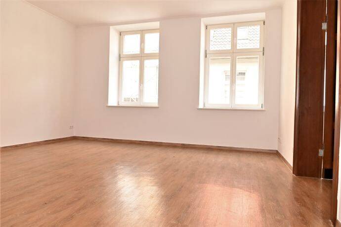 Lichtdurchflutete 3- Raumwohnung mit zwei Bädern und Balkon, 18439 Stralsund