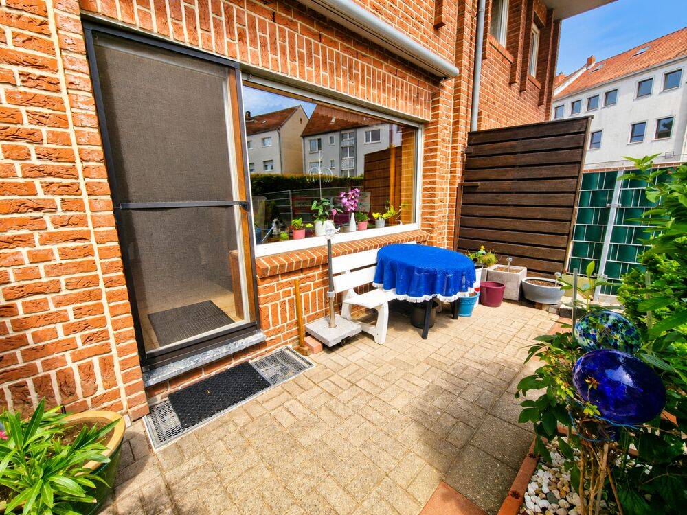 Familienglück auf zwei Ebenen – gepflegte Maisonettewohnung mit sonniger Terrasse, Garten und Garage, 44625 Herne (Herne-Mitte Herne-Süd Holsterhausen Sodingen)