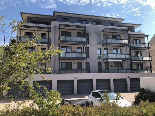 Neuwertige Citywohnung mit Küche und Garage, 95444 Bayreuth (Altstadt City Gartenstadt Kreuzstein Neue Heimat)