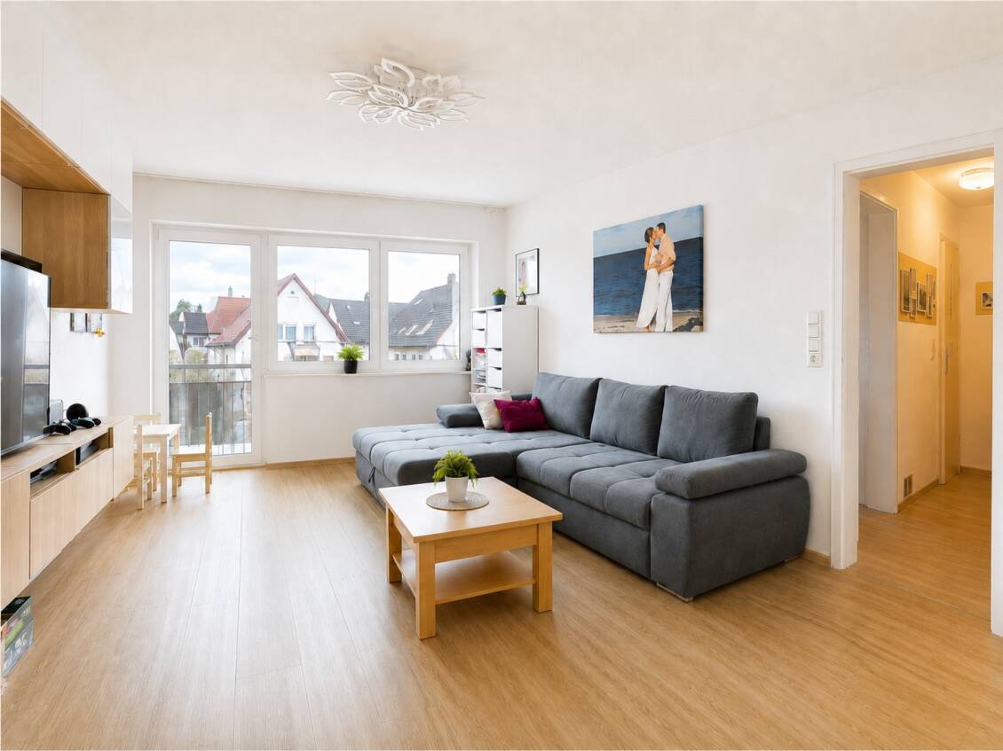 Helle 3,5-Zimmer-Wohnung mit 2 Balkonen in ruhiger Lage von Asperg, 71679 Asperg