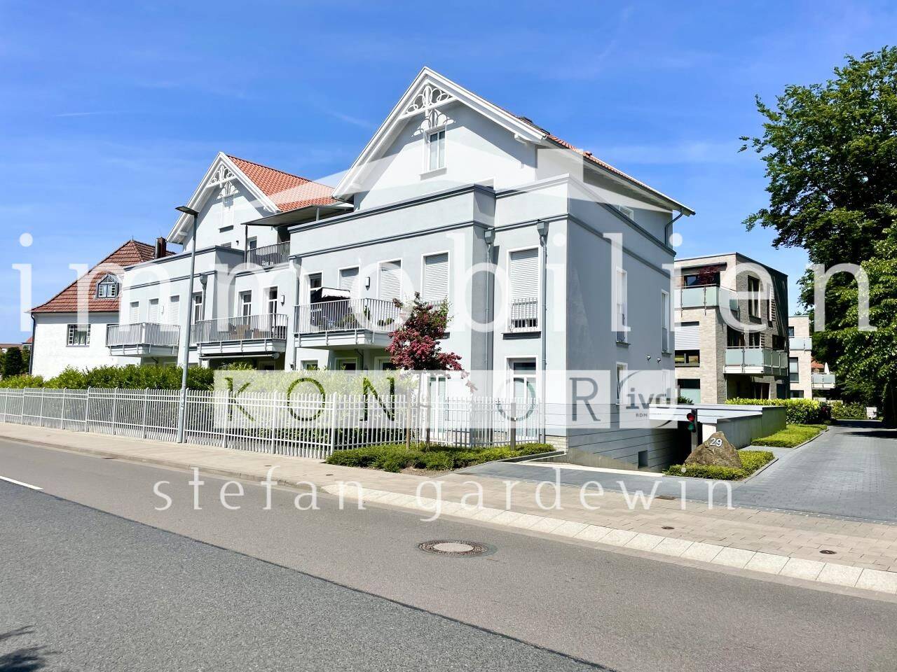Moderne 3-Zimmer-Wohnung in sehr zentraler Lage mit Balkon, 49661 Cloppenburg