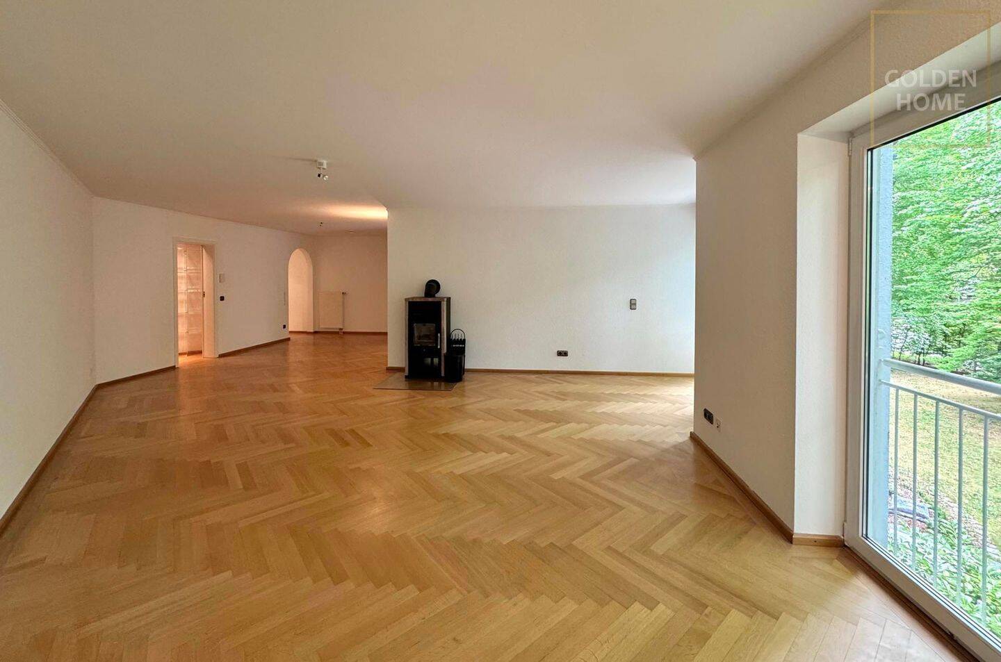 Erstklassige 5-Zimmer-Wohnung in Alt-Harlaching am Isarhochufer, 81545 München (Untergiesing-Harlaching)