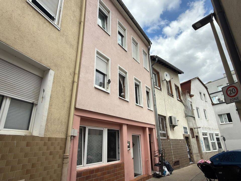 Charmantes Zweifamilienhaus mit zwei Wohneinheiten im Herzen von Bad Kreuznach!, 55543 Bad Kreuznach