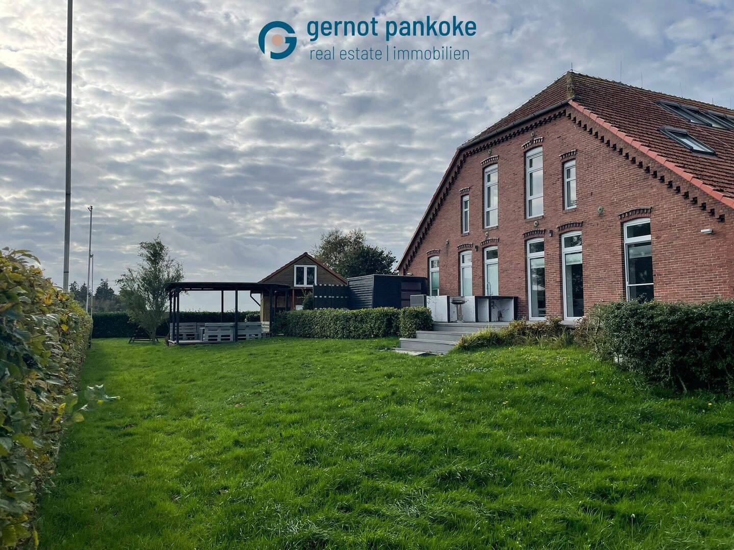 Reiterhof….Exklusiver Landsitz in absoluter Alleinlage, 26349 Jade
