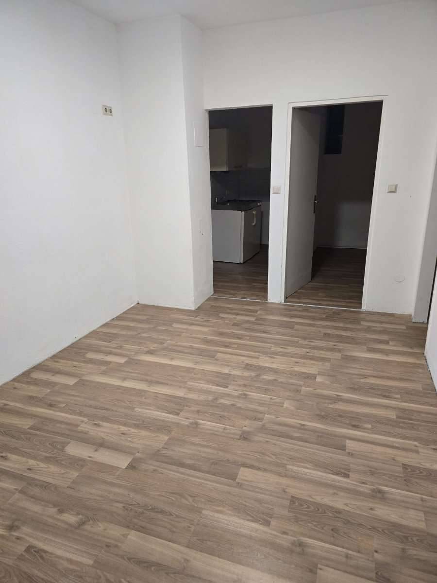 Wohnung zu vermieten, 4107 Leipzig (Zentrum Zentrum-Süd)