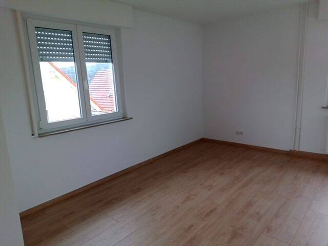 Wohnung im gepflegten 9 Familienhaus, 75217 Birkenfeld