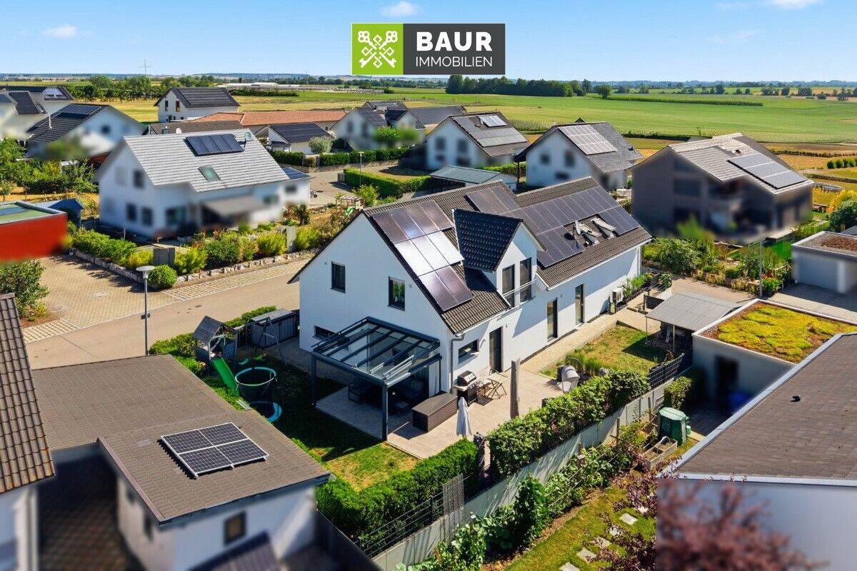 360° | Modern wohnen, entspannt leben – neuwertiges Zuhause mit Einliegerbereich in ruhiger Lage, 89129 Langenau
