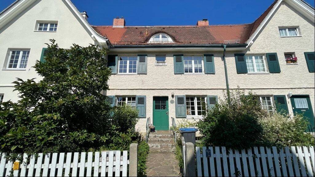 Denkmal-Reihenhaus in der Gartenstadt, 1109 Dresden (Dresdener Heide Hellerau/Wilschdorf Hellerberge Industriegebiet Klotzsche Klotzsche)