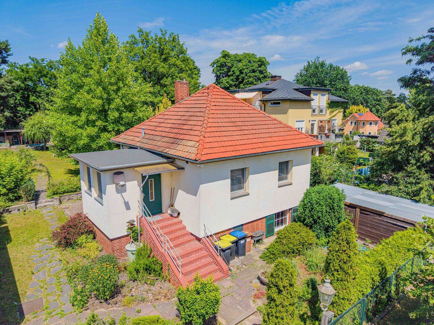 Einfamilienhaus mit zusätzlichem Bauplatz auf ca. 943 m² großem Grundstück in Stahnsdorf, 14532 Stahnsdorf