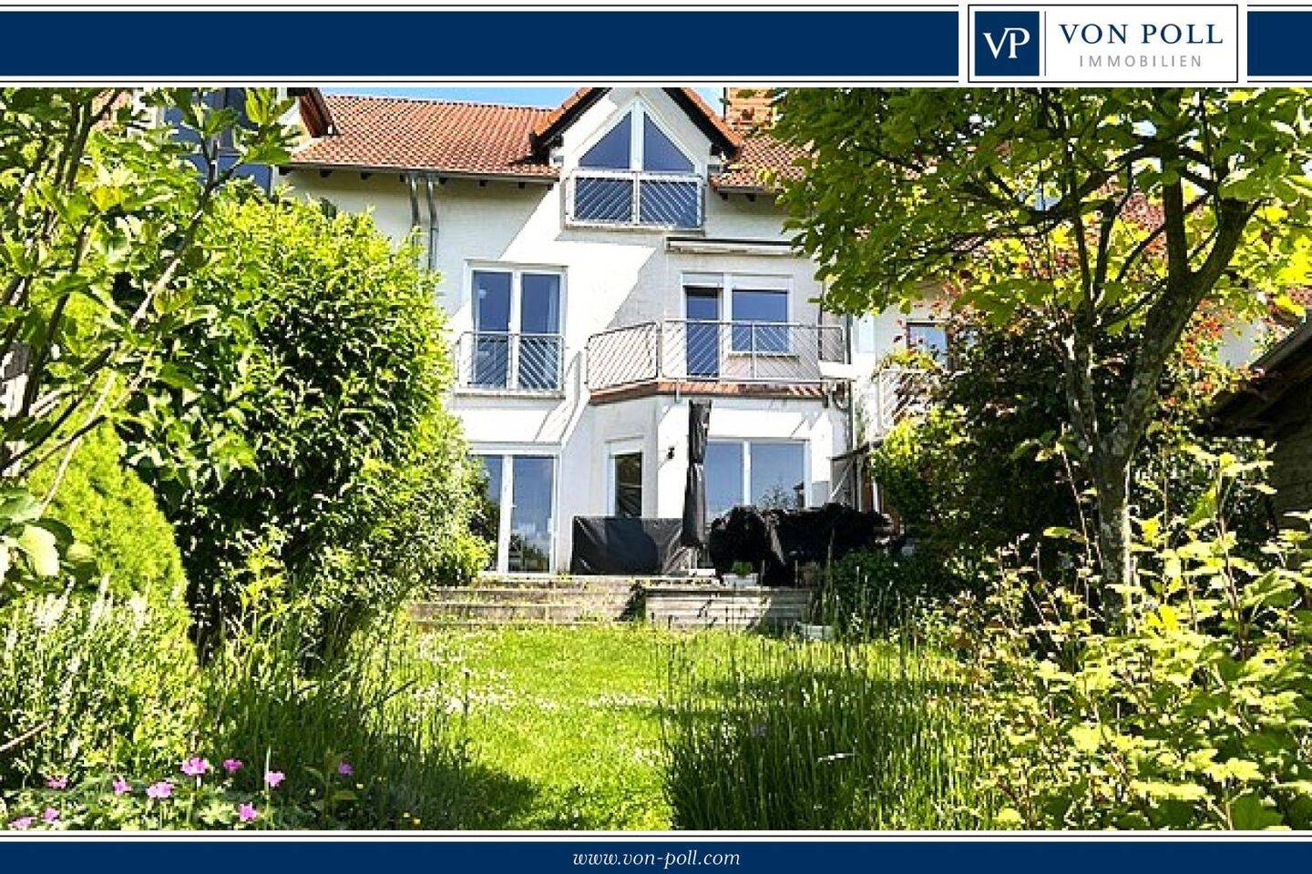 Lichtdurchflutetes Wohnglück in Bad Vilbel: 6 Zimmer Haus nahe der Europäischen Schule, 61118 Bad Vilbel
