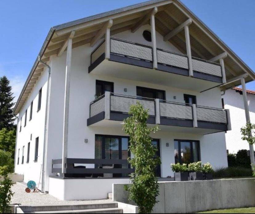 Vielseitiges Anwesen mit gewerblichem und privatem Anteil in Bad Birnbach, 84364 Bad Birnbach