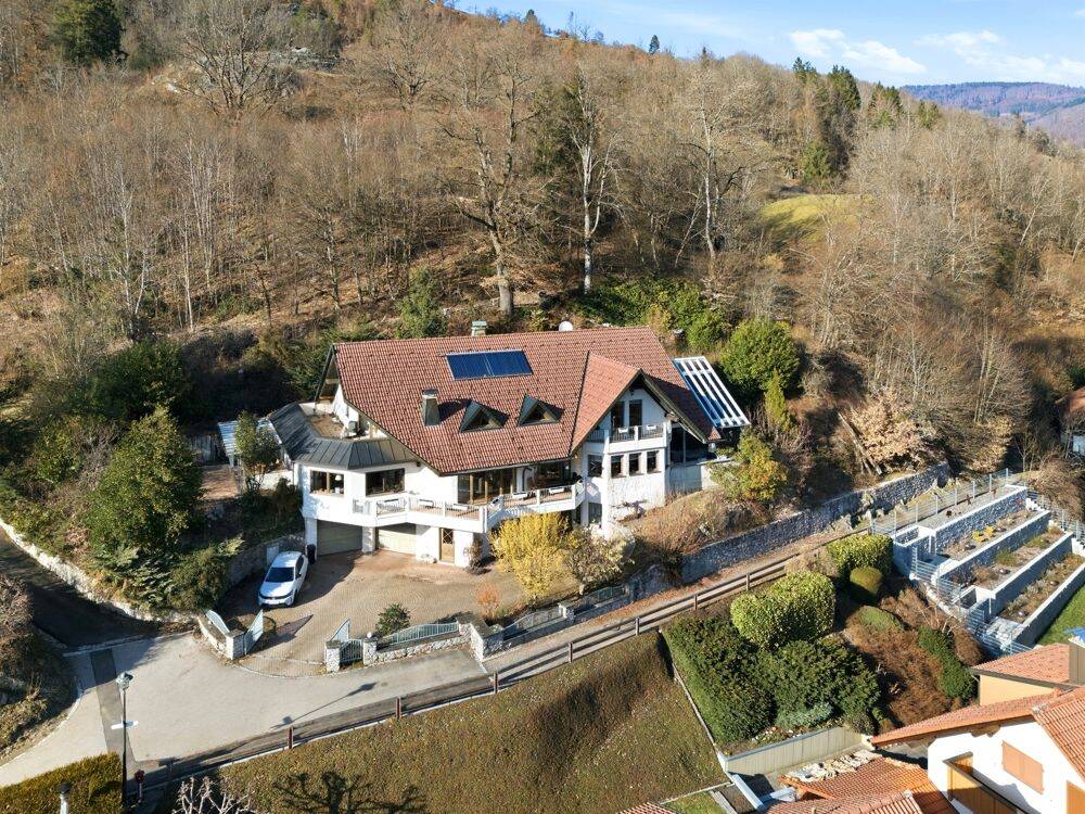 Traumhaus mit Weitblick – Einfamilienhaus mit Indoor-Pool, Kamin und großzügigem Grundstück, 79677 Schönau im Schwarzwald