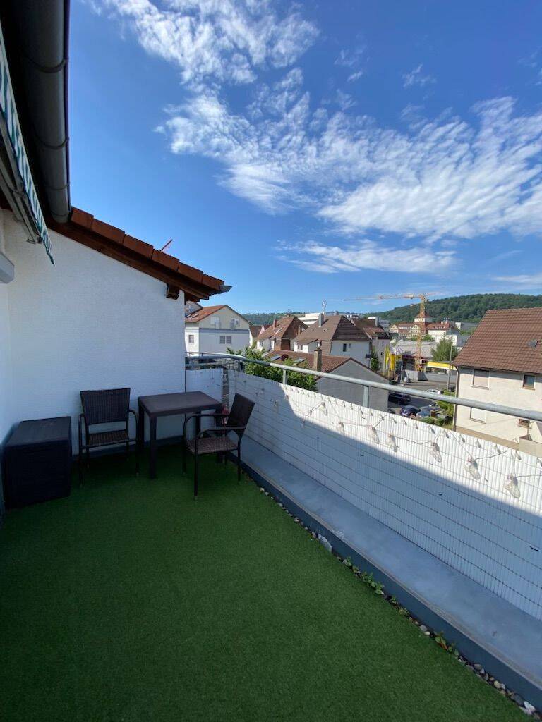 Möblierte Maisonette mit TG-Stellplatz und 2 Balkonen ZUR ZWISCHENMIETE, 73733 Esslingen am Neckar