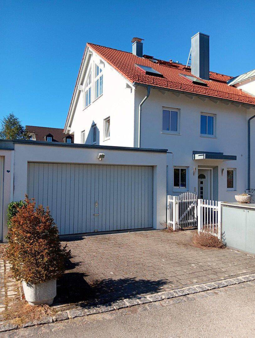 Doppelhaushälfte in guter Lage inPullach von Privat zu verkaufen, 82049 Pullach i. Isartal