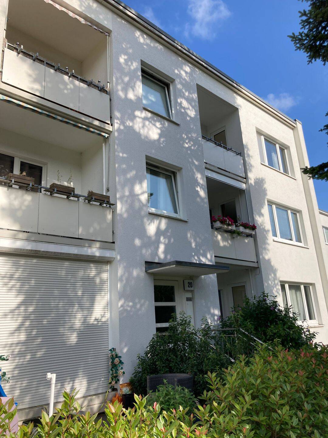 4-Zimmer Wohnung an ruhiger Wohnstraße in Groß Flottbek, 22607 Hamburg (Altona Bahrenfeld Groß Flottbek Nienstedten Othmarschen)