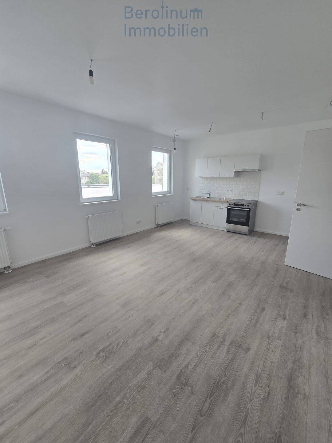 Erstbezug nach Ausbau – Moderne 3-Zimmer-Wohnung mit Balkon, 13409 Berlin (Reinickendorf Gesundbrunnen Wedding)
