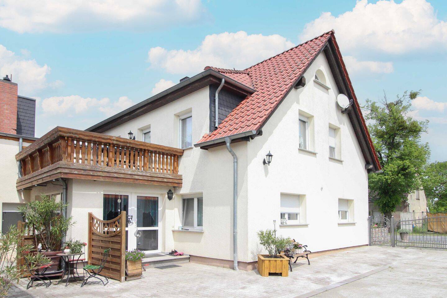 Großzügiges Einfamilienhaus mit traumhaftem Garten und vielseitigen Nutzungsmöglichkeiten, 39279 Gommern
