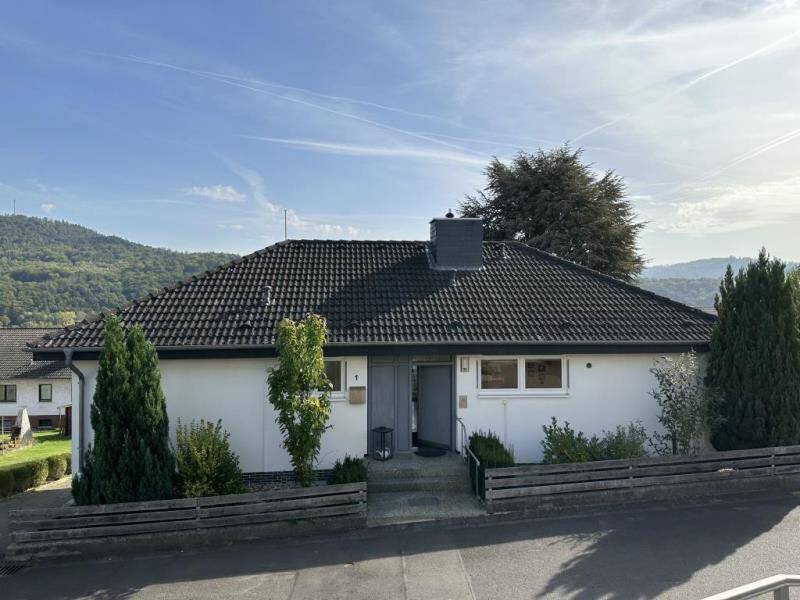 Einziehen und Wohlfühlen! Einfamilienwohnhaus in Malsfeld-Beiseförth, 34323 Malsfeld