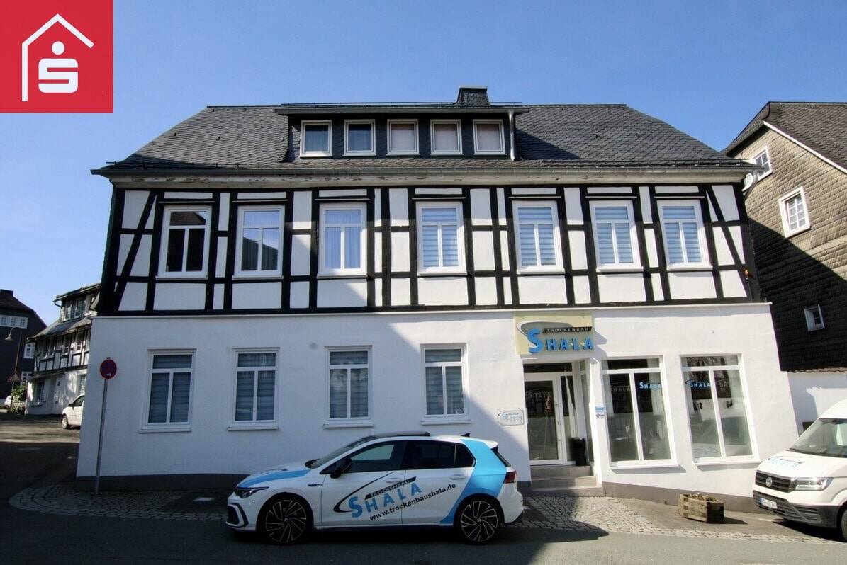Top Mehrfamilienhaus mit Ladenlokal in Bad?Fredeburg, 57392 Schmallenberg
