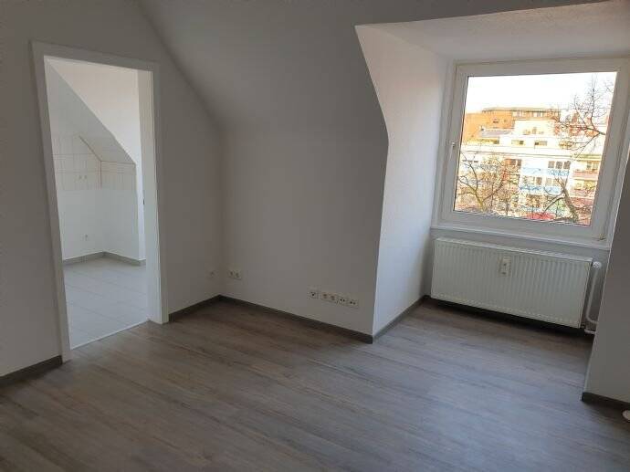 Sanierte 1 Zimmer Wohnung in zentraler Lage, 38100 Braunschweig (Braunschweig Innenstadt)
