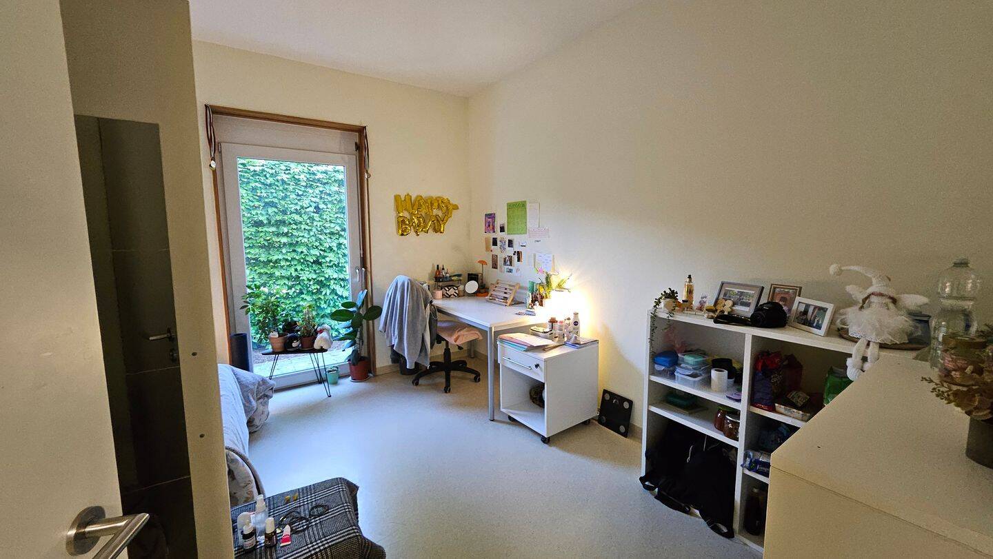 Voll möbiliertes Zimmer, wunderschöne Lage, für Studenten Uni Heidelberg, F. Mannheim/Heidelberg oder Untermiete alle eingeschriebene Studenten, 68169 Mannheim (Friesenheimer Insel Industriehafen Neckarstadt)