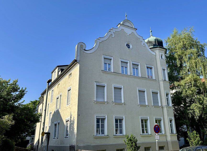 Eine beeindruckende Immobilie  in hervorragender Lage!, 84034 Landshut (Münchnerau Nikola West)