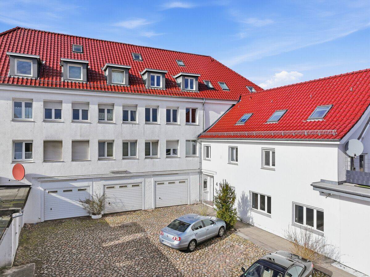 Großzügige, helle 2 Zimmer Wohnung in Eutin, 23701 Eutin