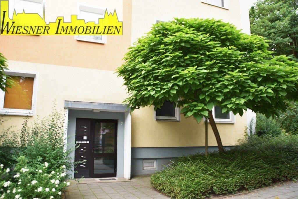Zentrumsnahes Familiendomizil: 4-Zimmer-ETW, sofort frei inklusive Stellplatz !, 15234 Frankfurt (Oder)