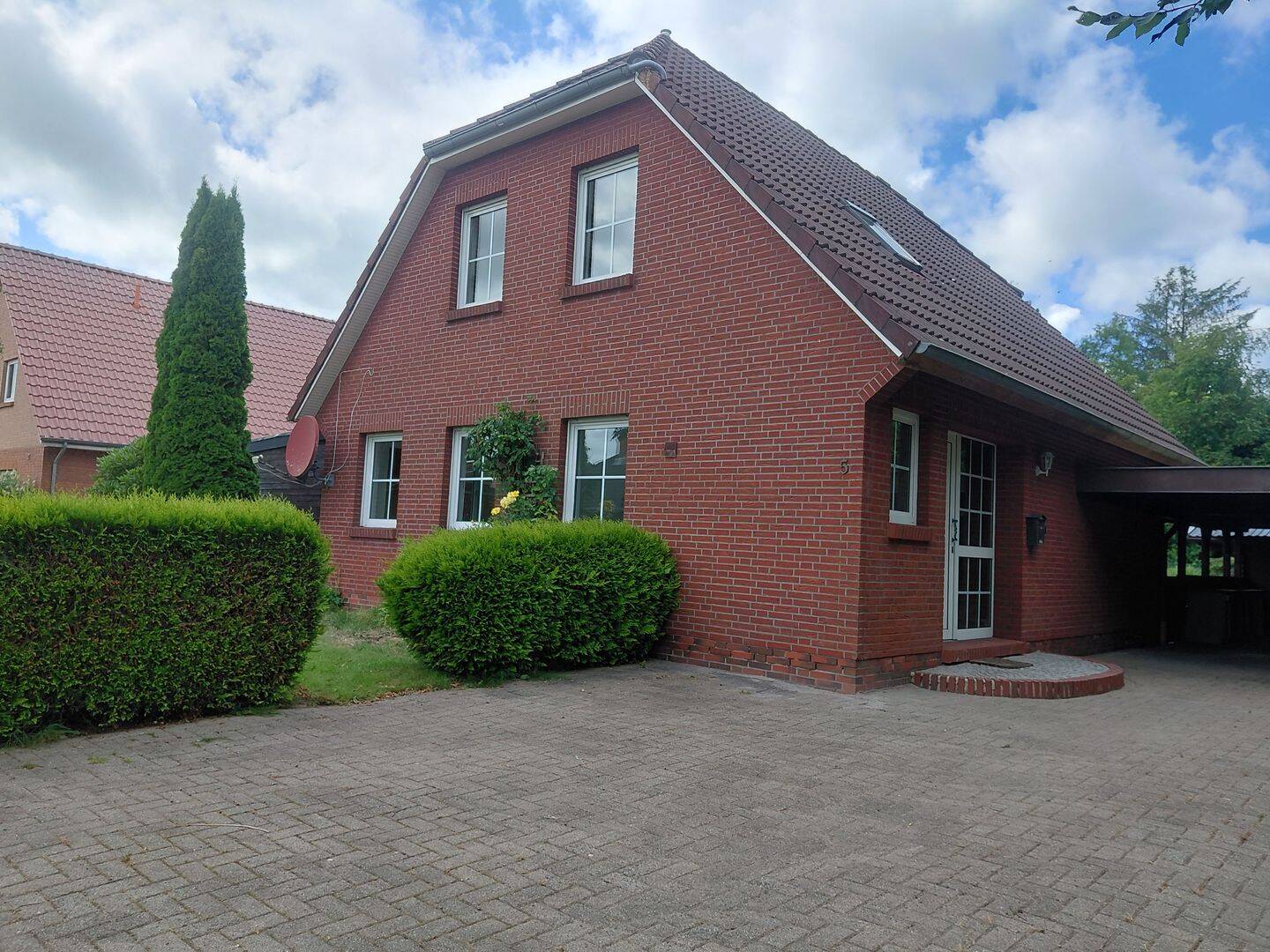 Schönes EFH in Südbrookmerland -Uthwerdum zu vermieten, 26624 Südbrookmerland
