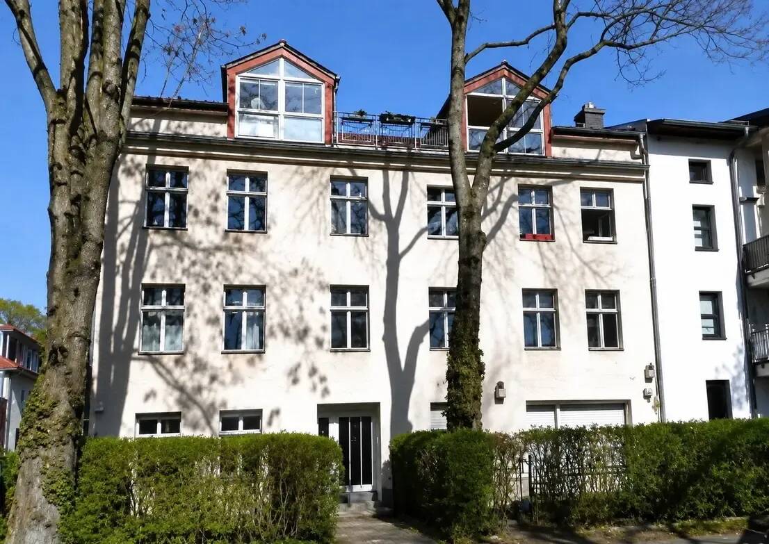 Altbau – Schöne helle 2 Zimmerwohnung in bester Lage von Berlin-Westend, 14050 Berlin (Charlottenburg-Wilmersdorf)