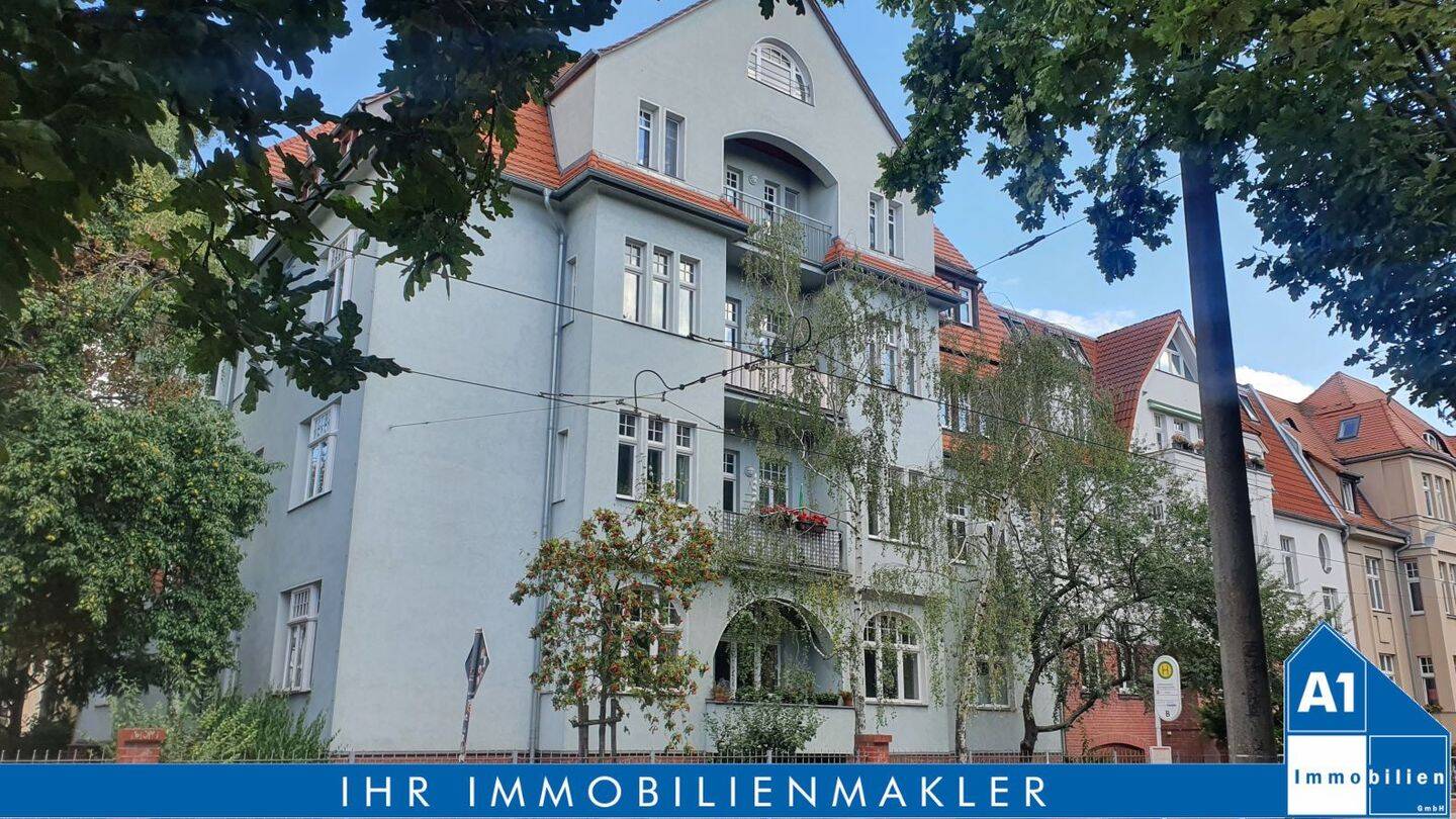 Vermietete 2-Zimmer-Eigentumswohnung mit Balkon in einem denkmalgeschützten Mehrfamilienhaus im attraktiven Stadtteil Giebichenstein, 6114 Halle (Saale) (Am Wasserturm Giebichenstein Innenstadt Paulusviertel Trotha)